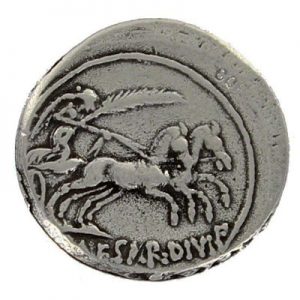 Augustus / Victory in Biga 32 BC - 29 BC