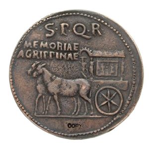 Agrippina Senior / Memoriae Æ Sestertius. Rome mint, Struck under Caligula, 37-41 AD